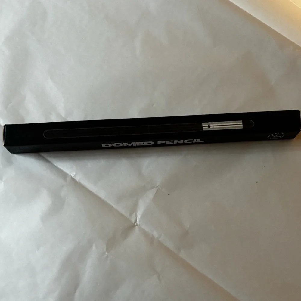 Unopened Domed Pencil Brush